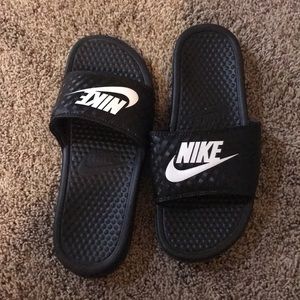 Nike slides